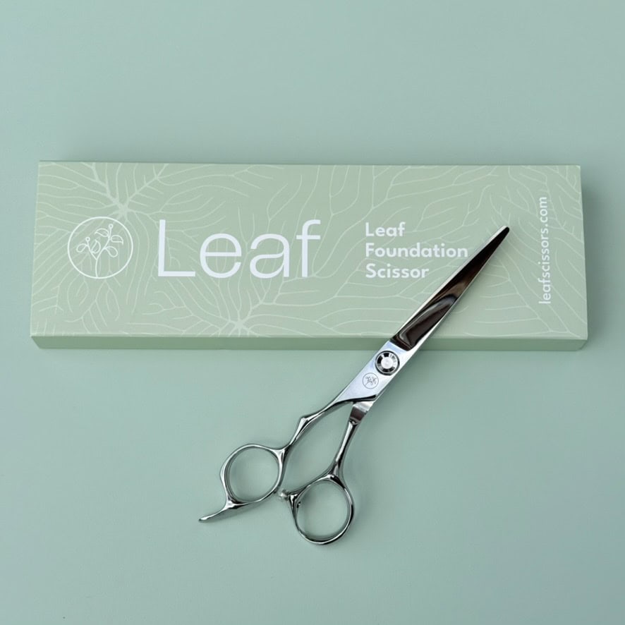Leaf Foundation Scissor