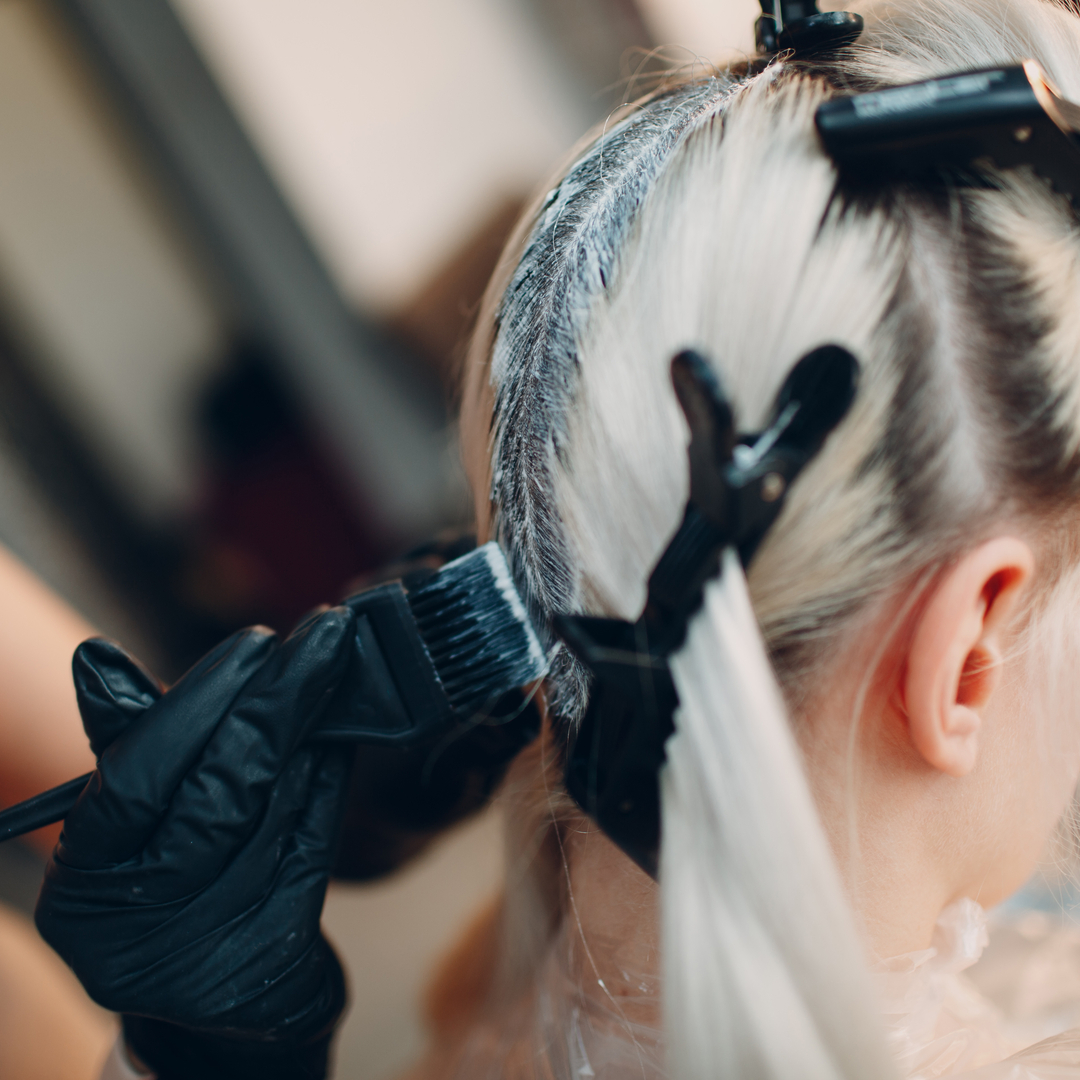HairUncut | shutterstock 1931004491